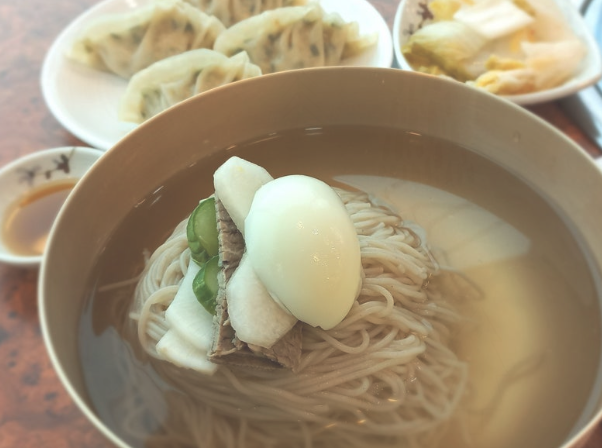 ソウルのオススメ 平壌冷麺専門店 「マンポミョンオク」 3